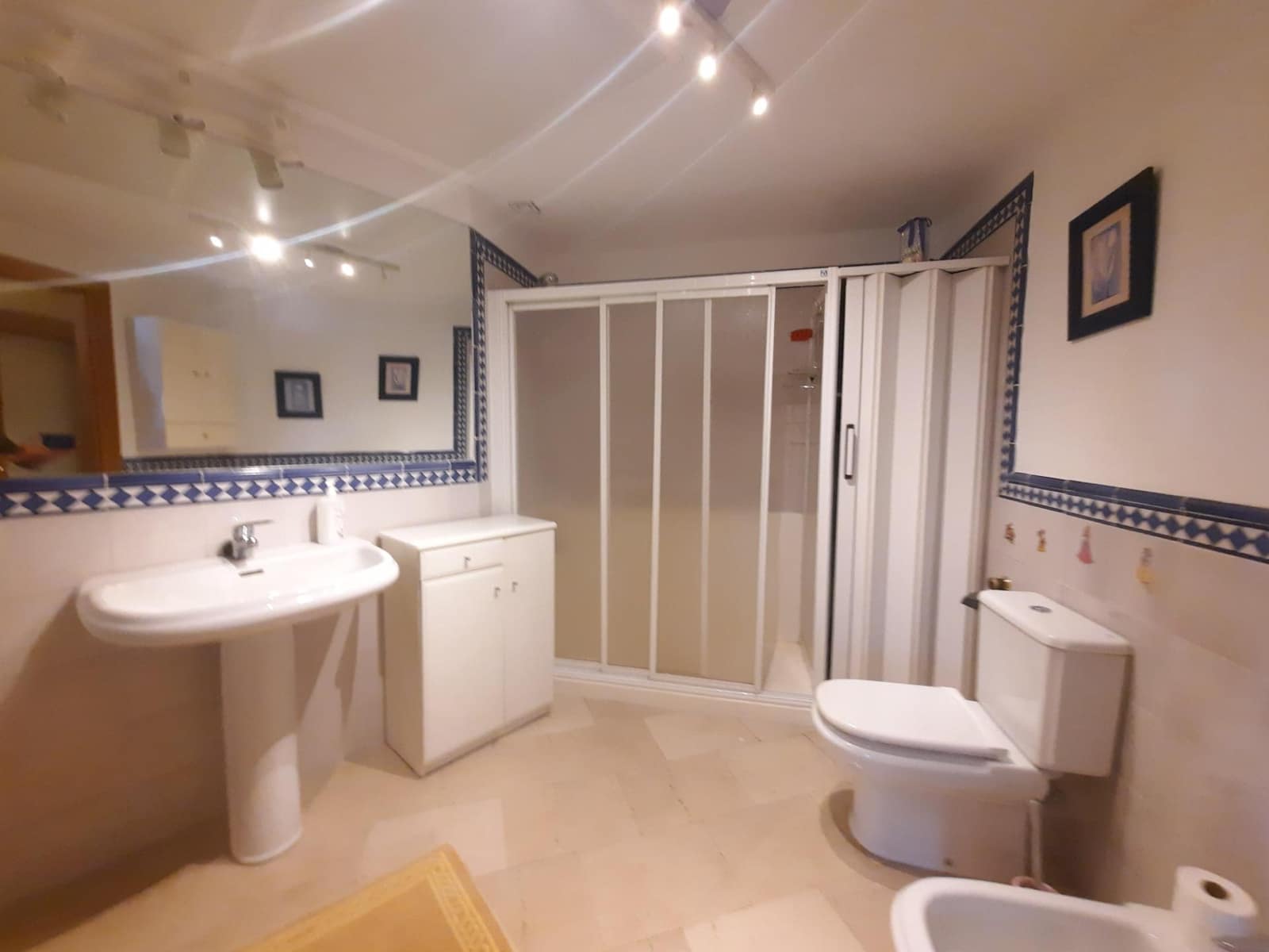 3 sypialnia Mieszkanie na sprzedaż w San Pedro de Alcantara z basenem garażem - 459 000 € (Ref: 9990883)