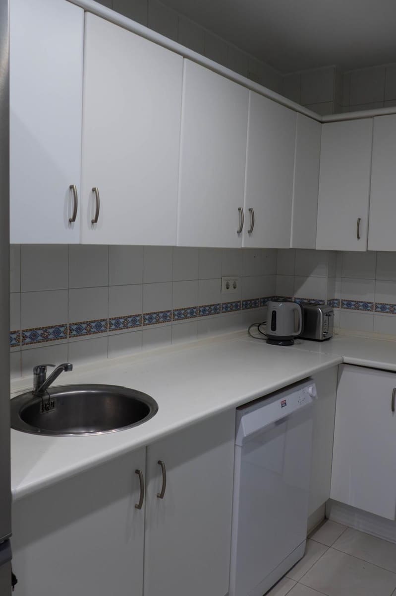 Apartamento de 3 habitaciones en Atalaya-Isdabe en venta con piscina - 340.000 € (Ref: 9994445)