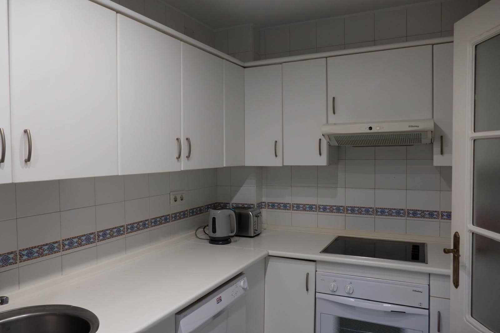 Apartamento de 3 habitaciones en Atalaya-Isdabe en venta con piscina - 340.000 € (Ref: 9994445)