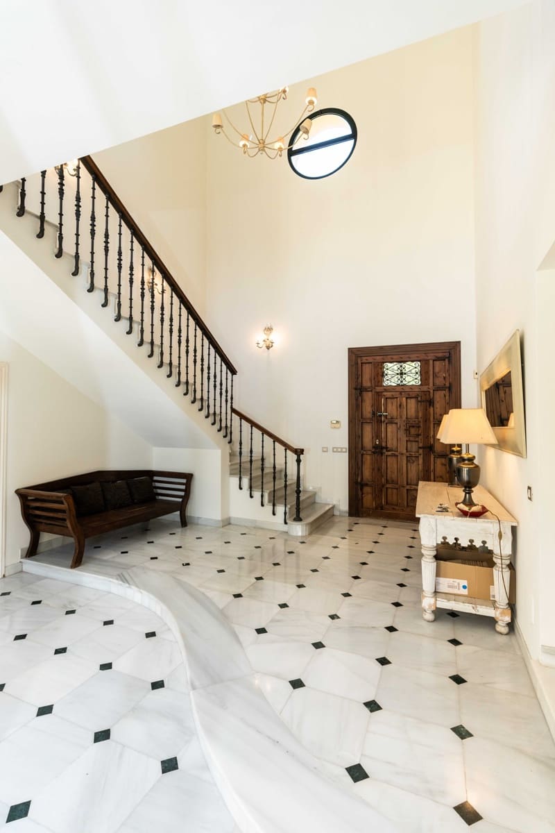 6 slaapkamer Villa te koop in Guadalmina met zwembad garage - € 2.990.000 (Ref: 10004825)
