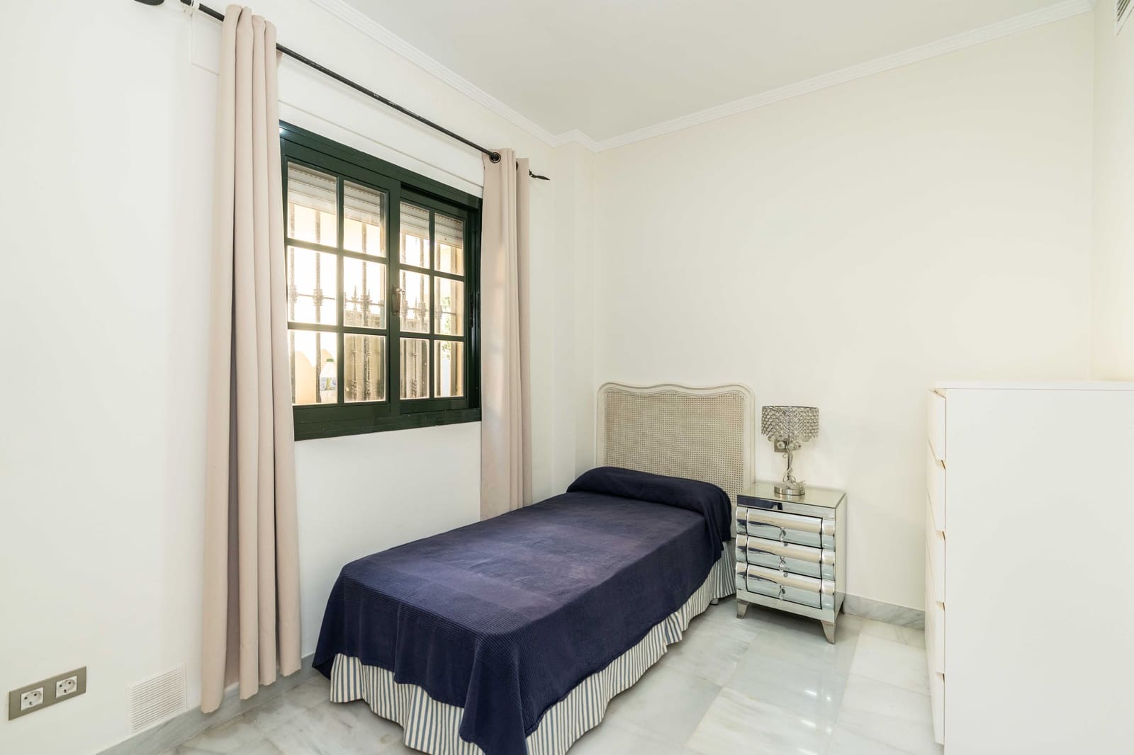 6 slaapkamer Villa te koop in Guadalmina met zwembad garage - € 2.990.000 (Ref: 10004825)