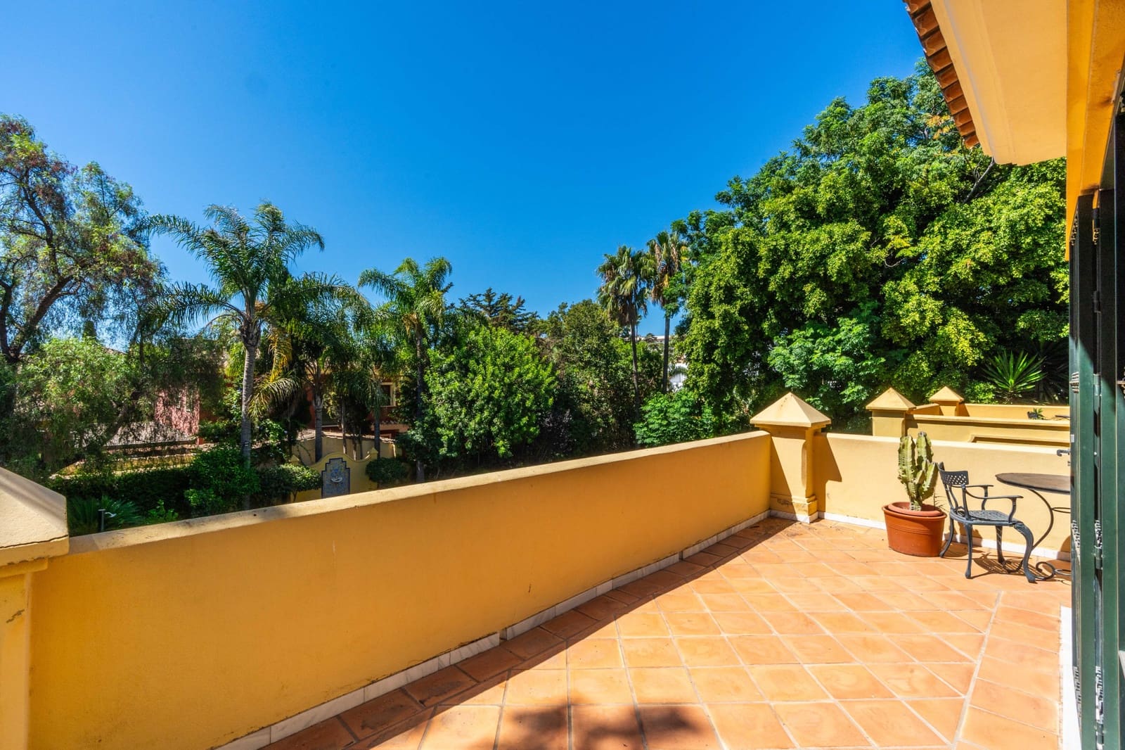 6 slaapkamer Villa te koop in Guadalmina met zwembad garage - € 2.990.000 (Ref: 10004825)