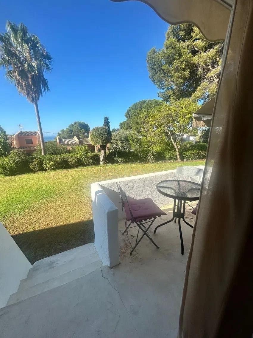 1 bedroom Apartment for sale in Estepona - € 202,300 (Ref: 10009955)