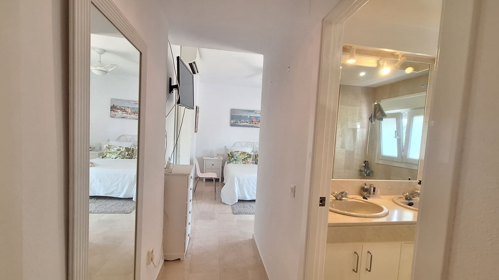 2 soverom Leilighet til salgs i Estepona med svømmebasseng - € 340 000 (Ref: 10012624)