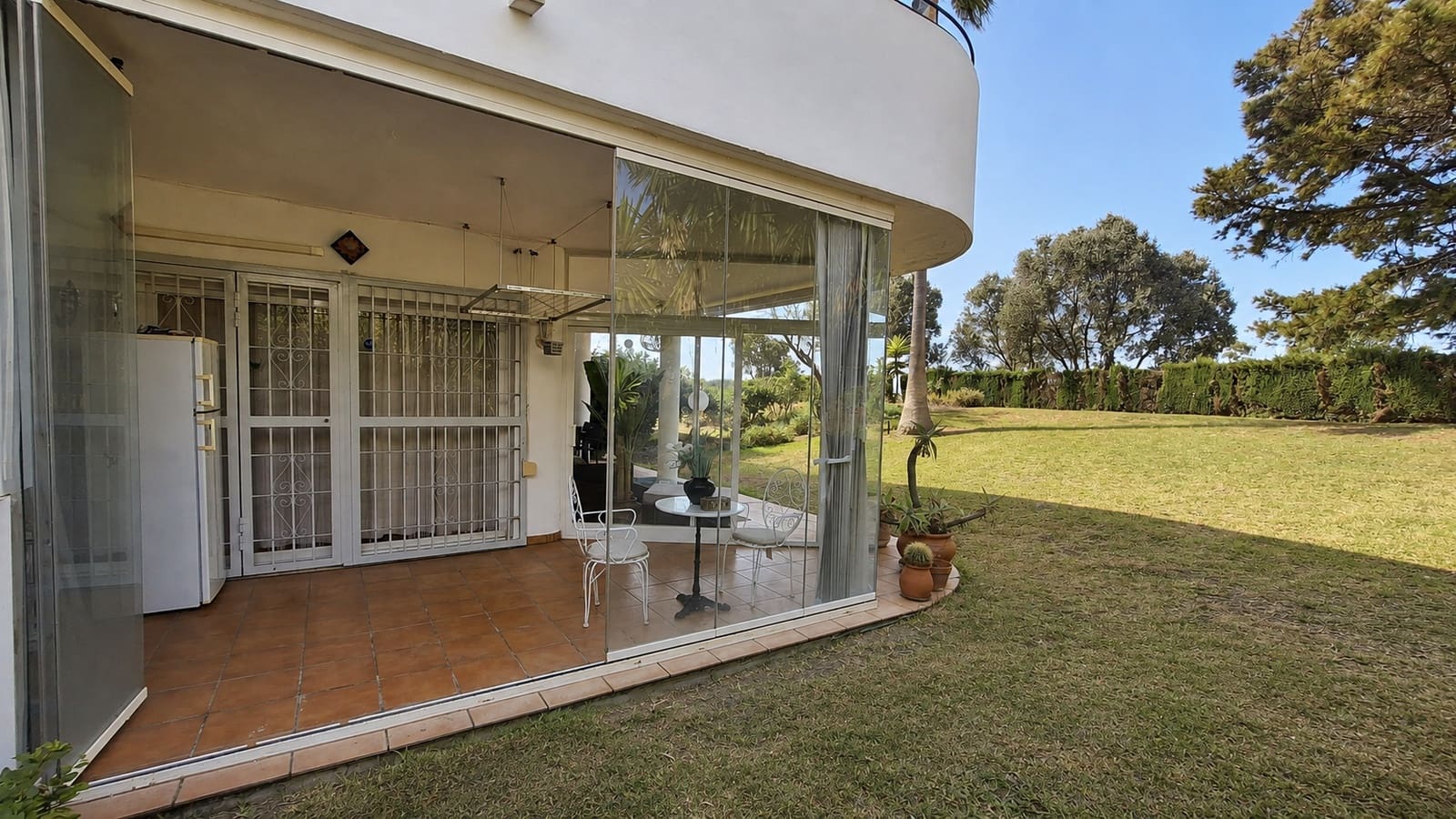 2 soverom Leilighet til salgs i Estepona med svømmebasseng - € 340 000 (Ref: 10012624)