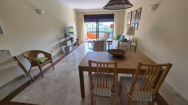 2 makuuhuone Huoneisto myytävänä paikassa Buenas Noches, Estepona mukana uima-altaan 
autotalli - 350 000 € (Ref: 10023371)