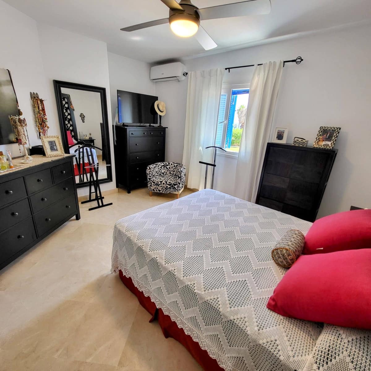 Apartamento de 3 habitaciones en Manilva en venta con garaje - 750.000 € (Ref: 10026581)