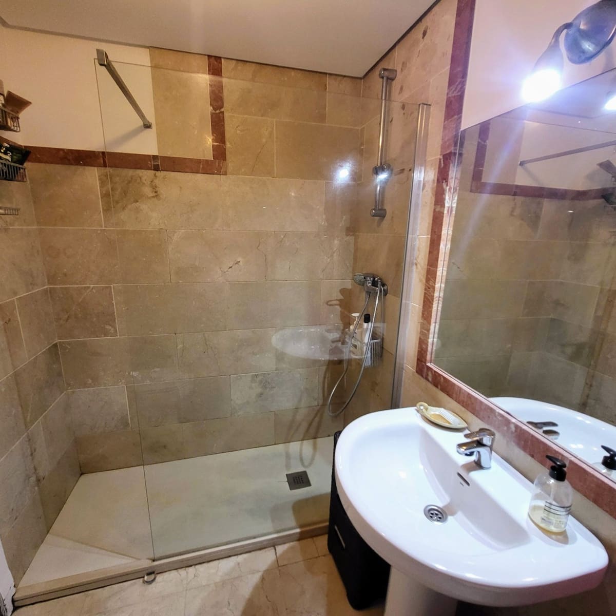 Apartamento de 3 habitaciones en Manilva en venta con garaje - 750.000 € (Ref: 10026581)