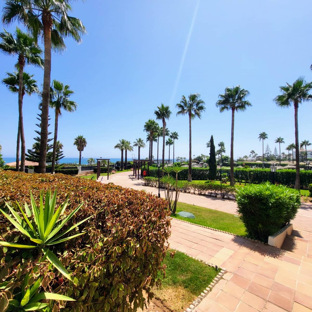 Apartamento de 3 habitaciones en Manilva en venta con garaje - 750.000 € (Ref: 10026581)