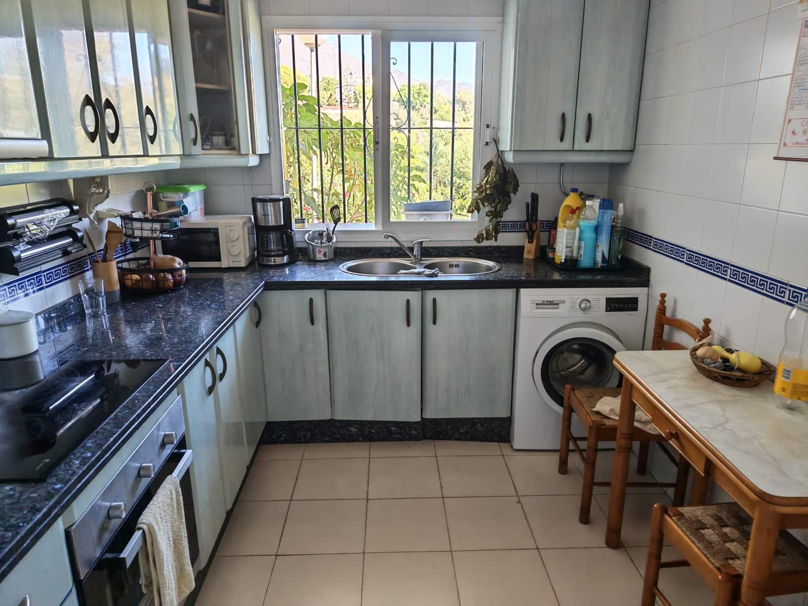 3 chambre Maison de Ville à vendre à Estepona avec piscine garage - 650 000 € (Ref: 10039176)