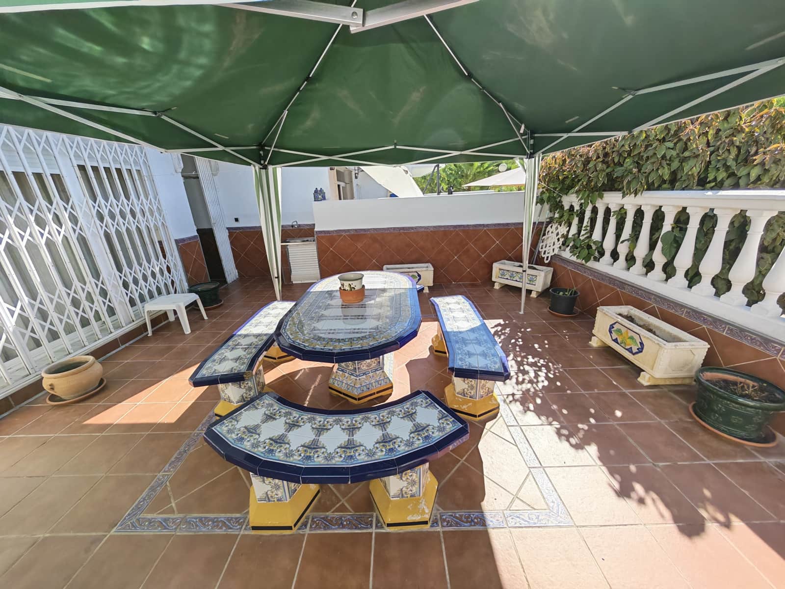 3 chambre Maison de Ville à vendre à Estepona avec piscine garage - 650 000 € (Ref: 10039176)