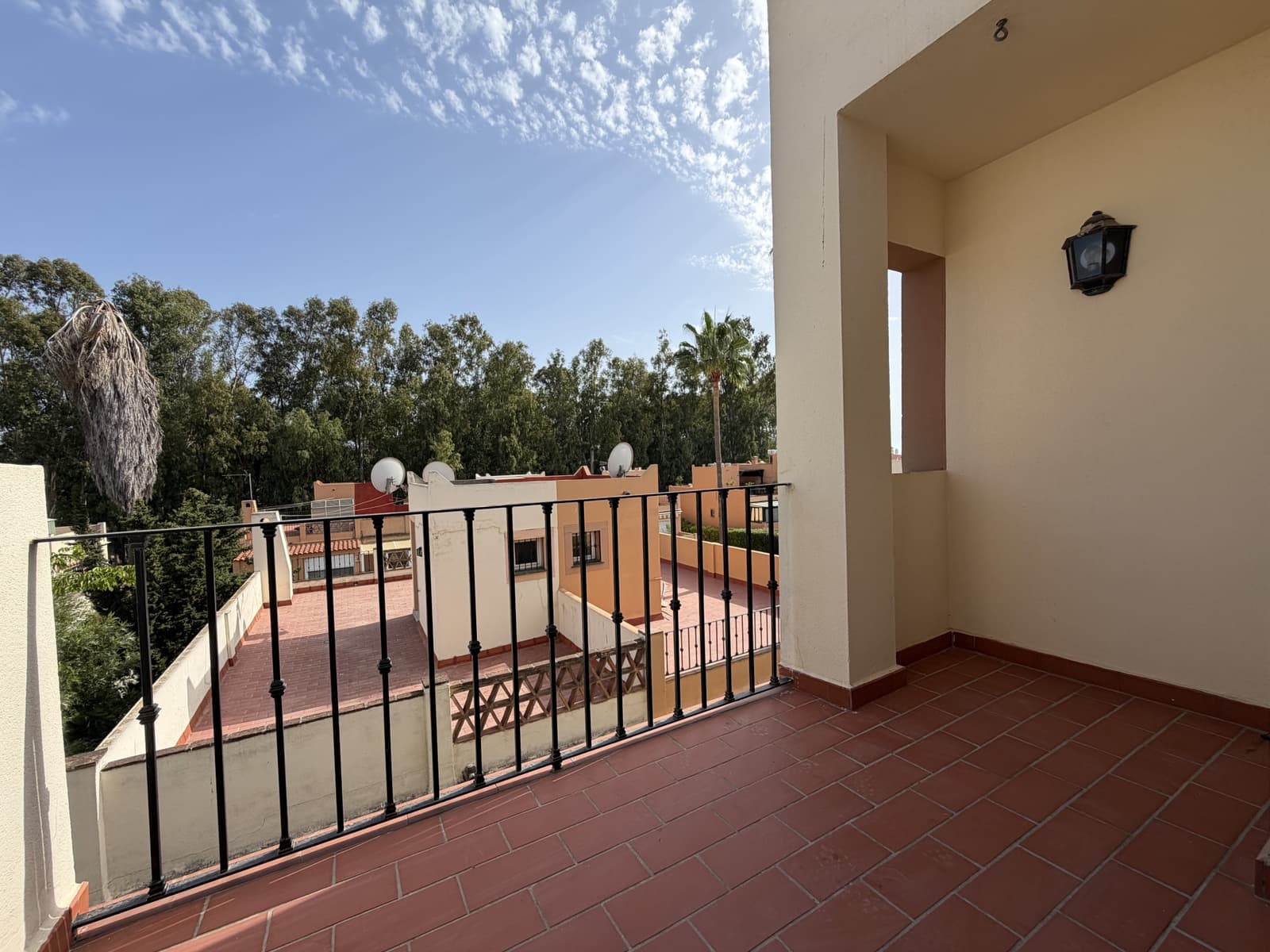 3 slaapkamer Appartement te koop in New Golden Mile met zwembad - € 430.000 (Ref: 10057662)