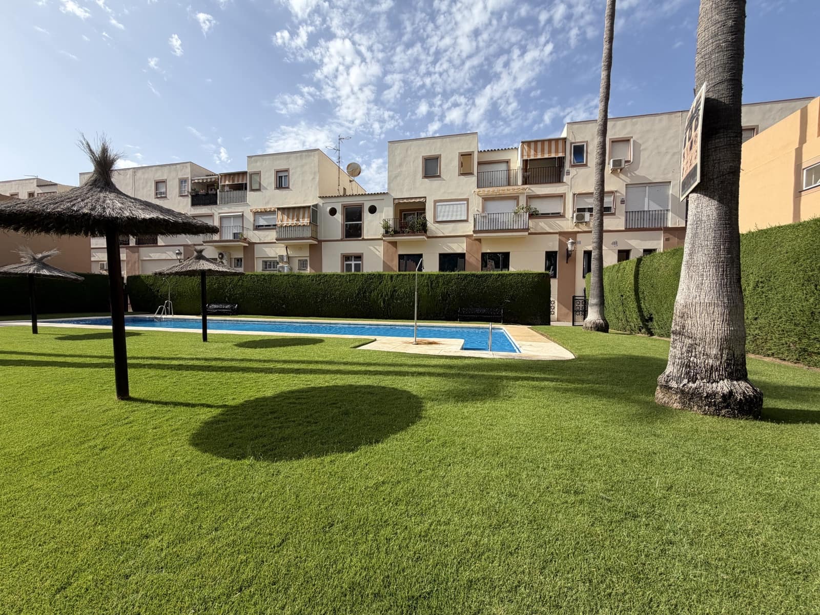 3 slaapkamer Appartement te koop in New Golden Mile met zwembad - € 430.000 (Ref: 10057662)