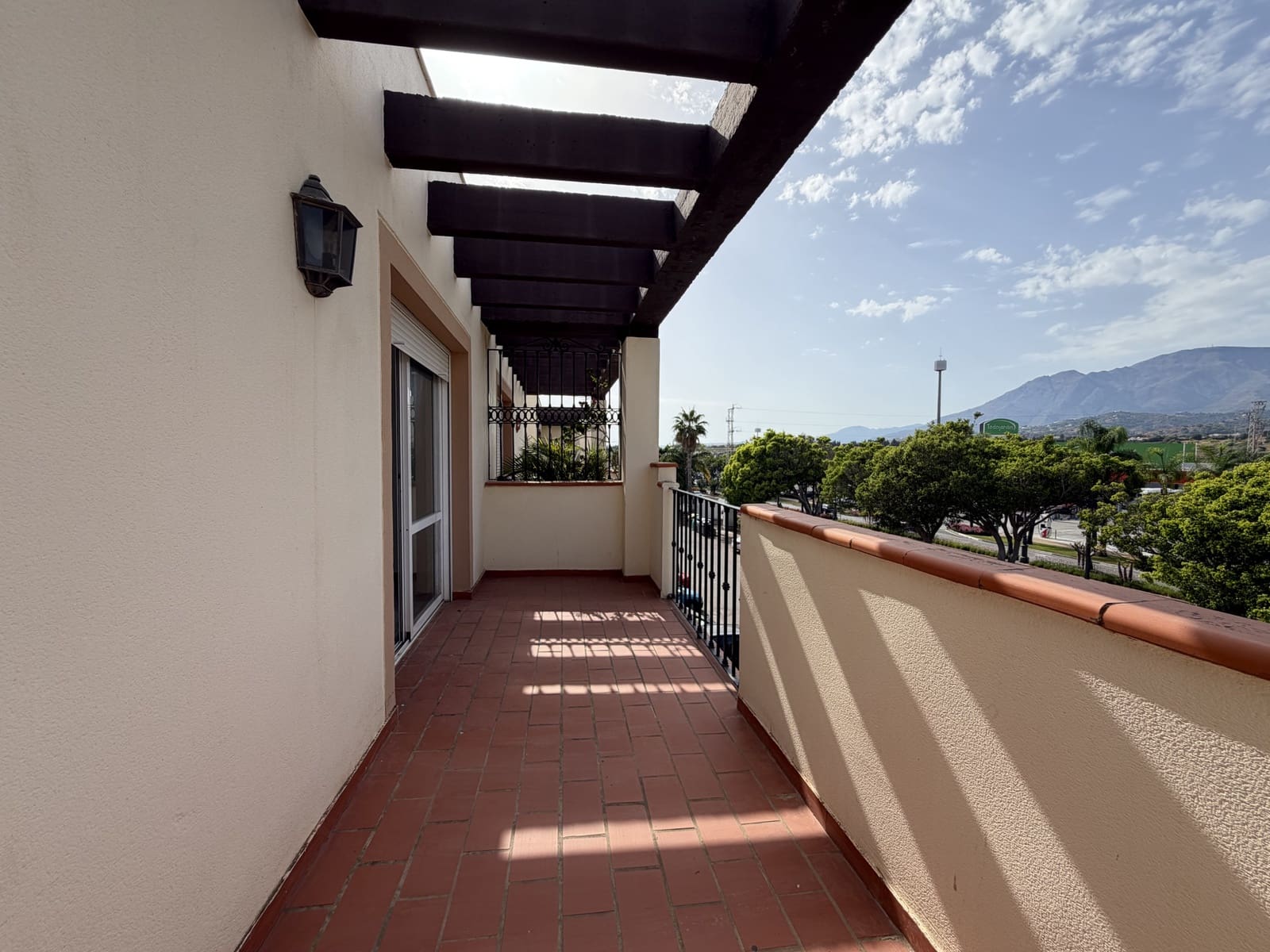 3 slaapkamer Appartement te koop in New Golden Mile met zwembad - € 430.000 (Ref: 10057662)