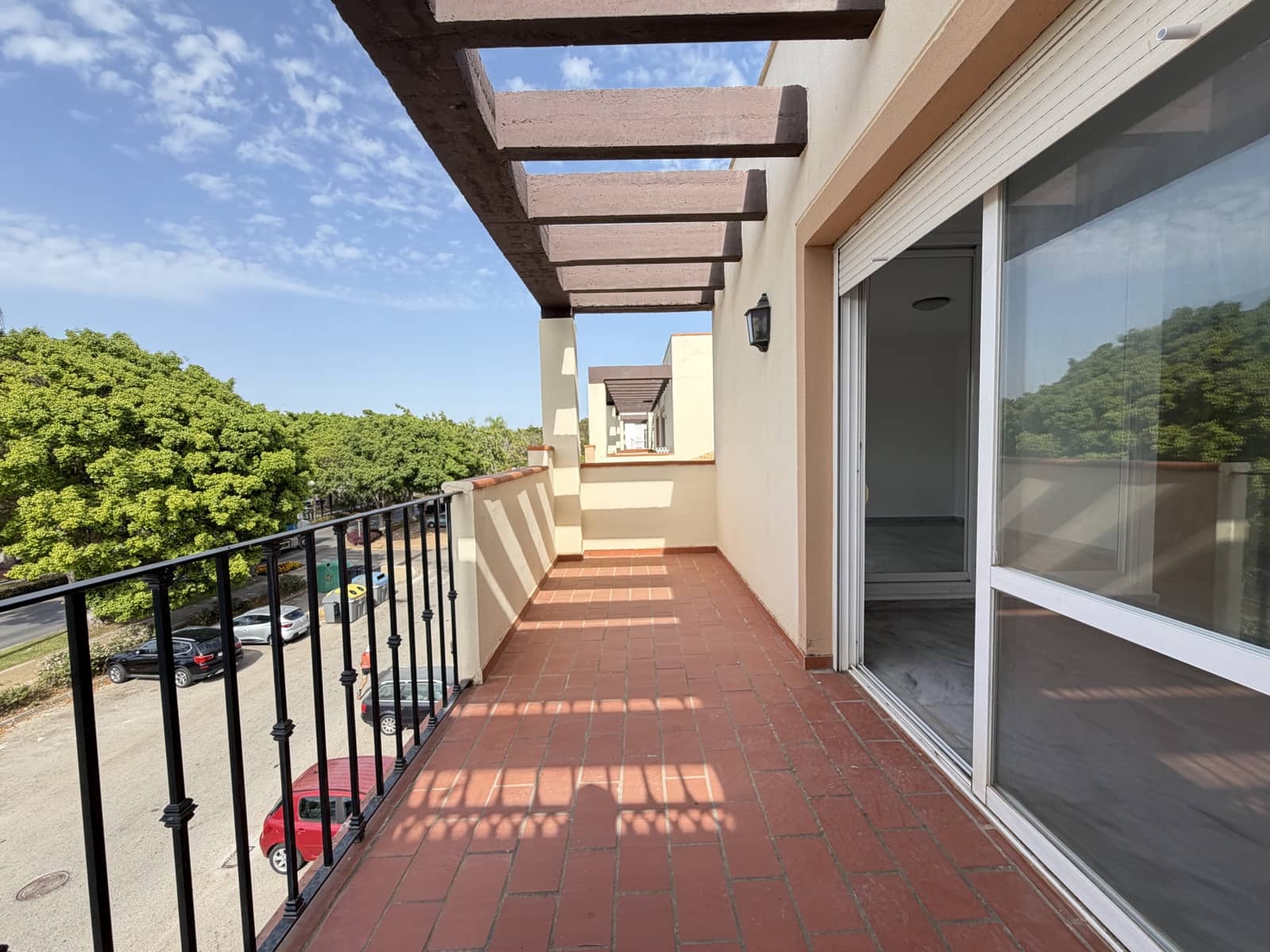 3 slaapkamer Appartement te koop in New Golden Mile met zwembad - € 430.000 (Ref: 10057662)