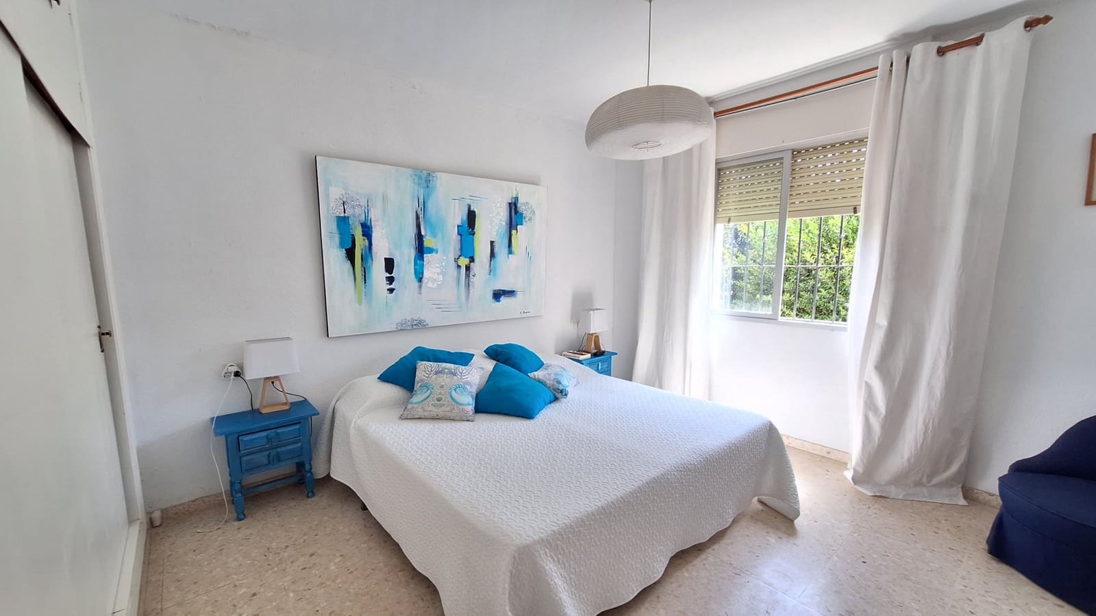 3 bedroom Villa for sale in Estepona with garage - € 740,000 (Ref: 10057663)