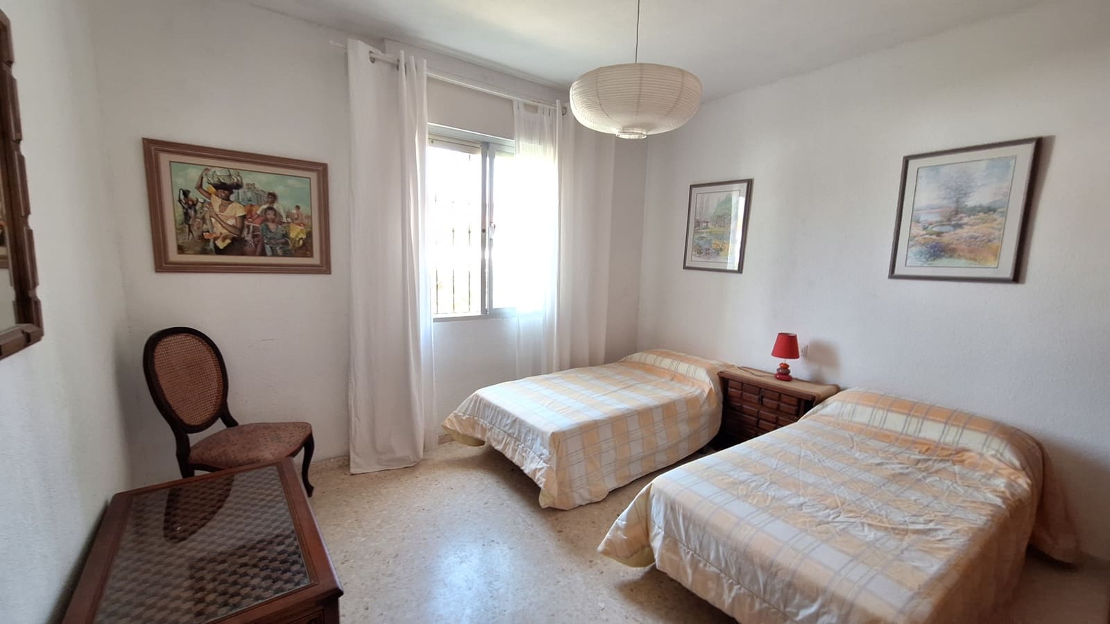 3 bedroom Villa for sale in Estepona with garage - € 740,000 (Ref: 10057663)
