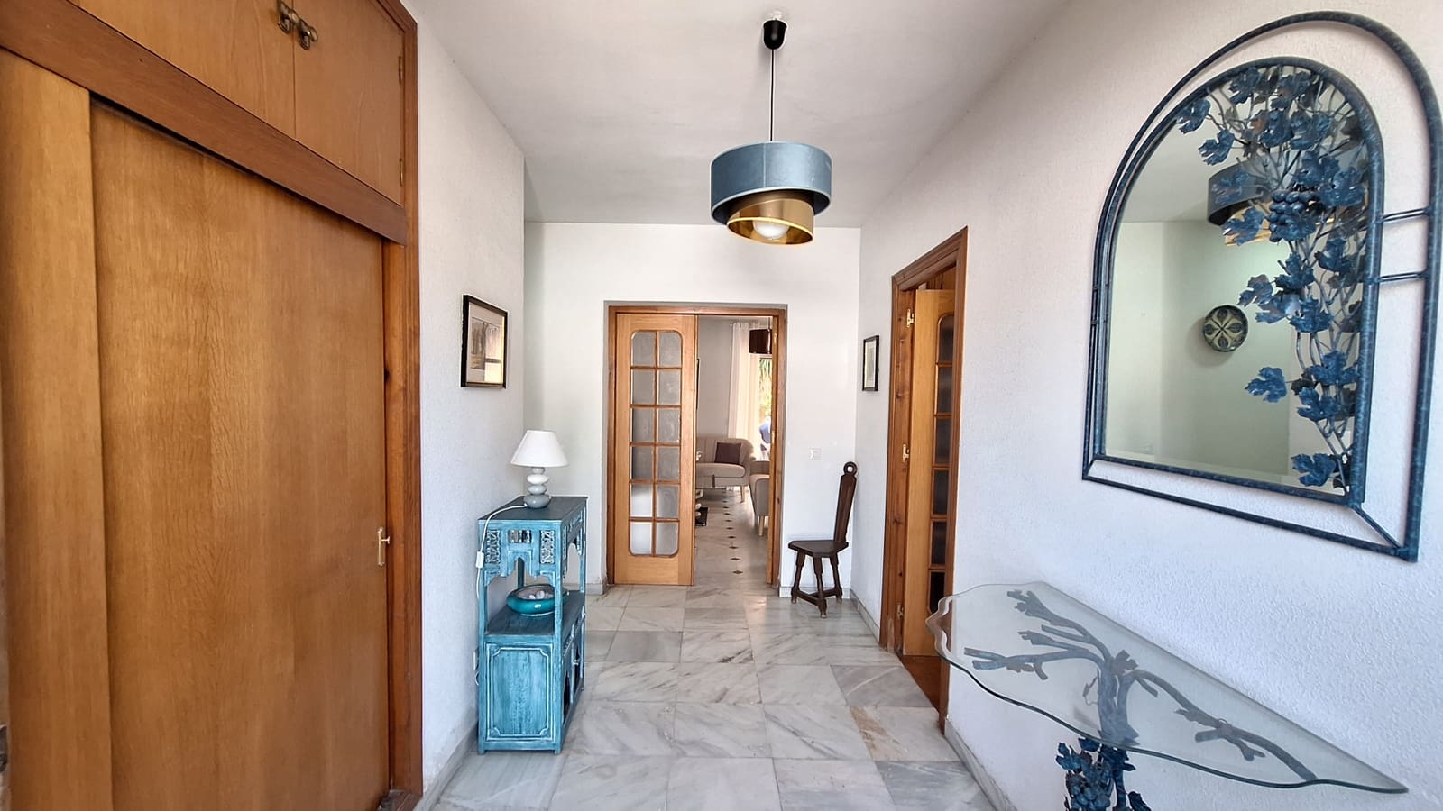 3 bedroom Villa for sale in Estepona with garage - € 740,000 (Ref: 10057663)