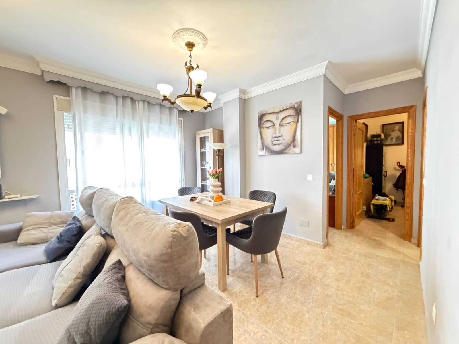 Apartamento de 2 habitaciones en Estepona en venta - 283.000 € (Ref: 10062672)