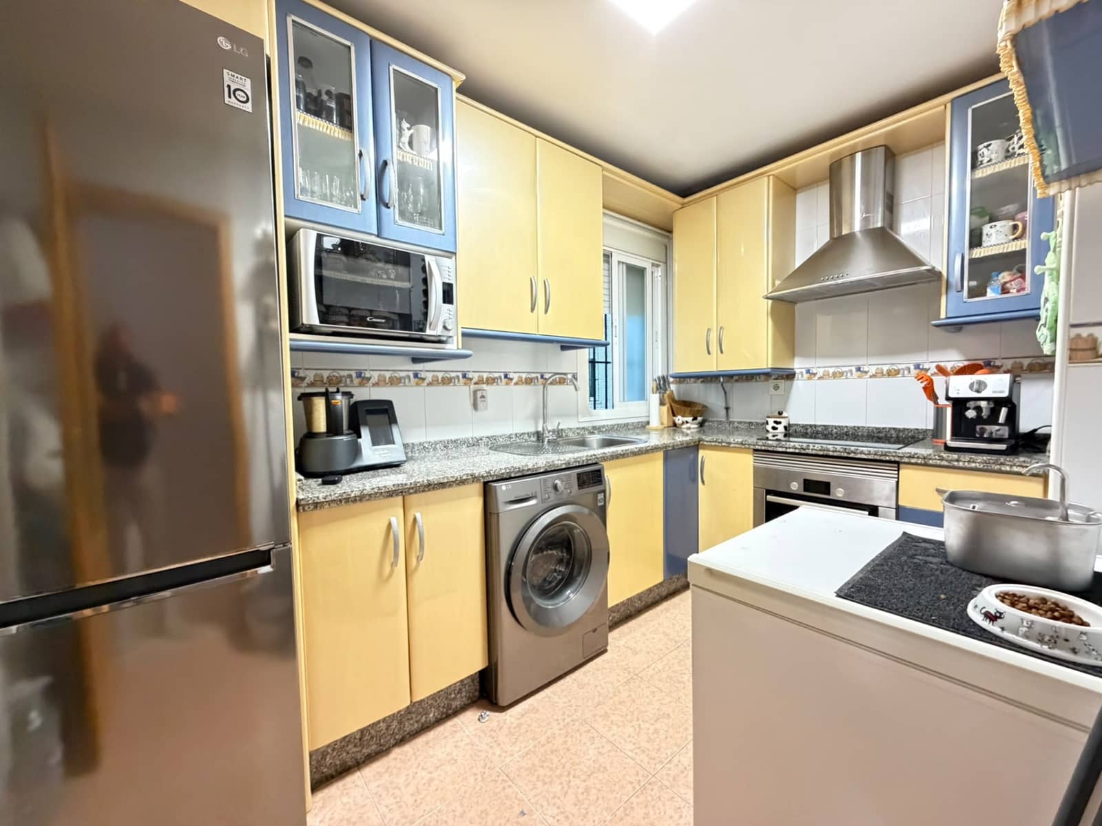 Apartamento de 2 habitaciones en Estepona en venta - 283.000 € (Ref: 10062672)