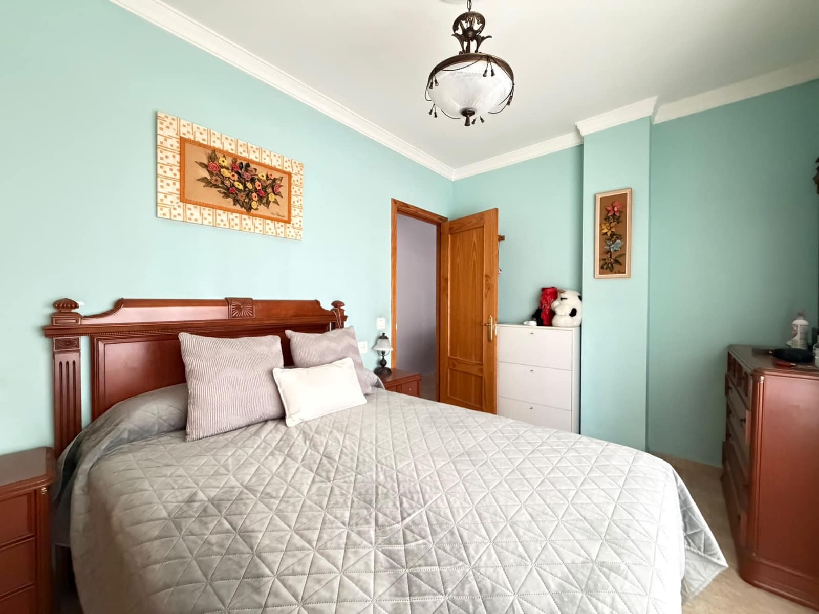 Apartamento de 2 habitaciones en Estepona en venta - 283.000 € (Ref: 10062672)