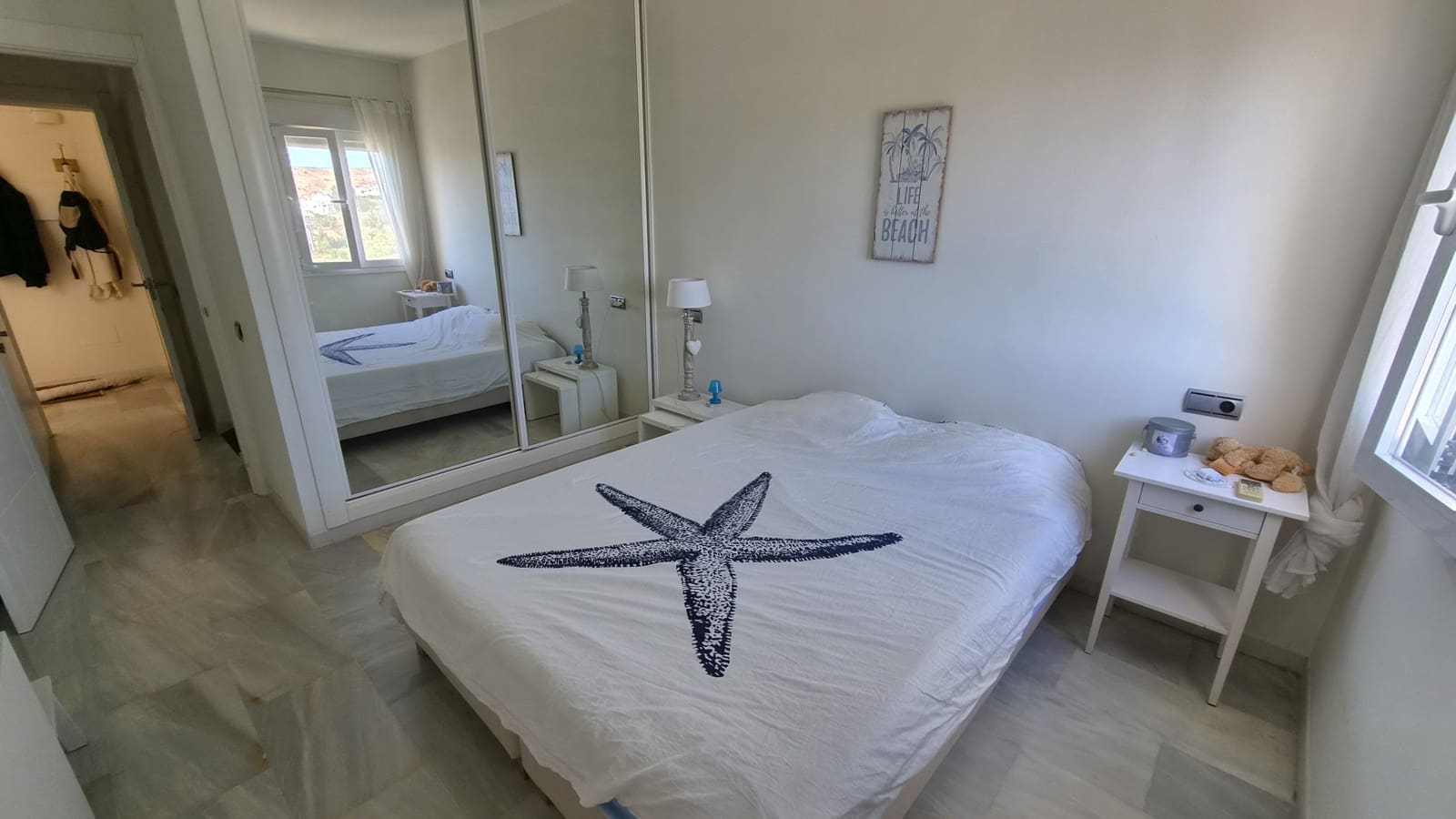 Apartamento de 2 habitaciones en Estepona en venta con piscina garaje - 410.000 € (Ref: 10082039)