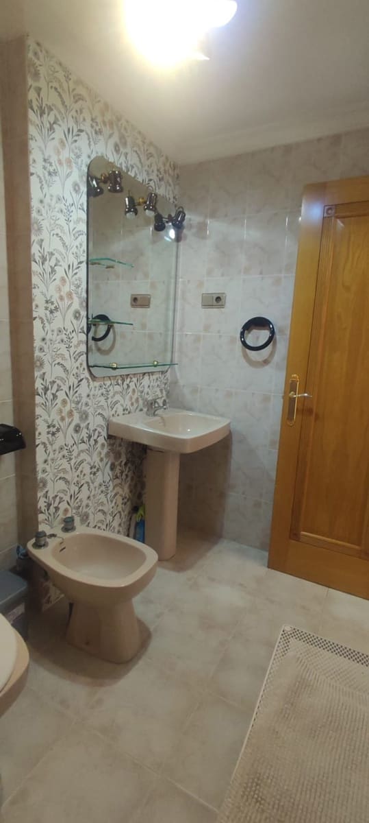 3 slaapkamer Appartement te koop in Fuengirola - € 295.000 (Ref: 10093949)