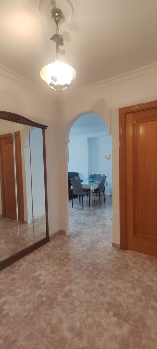 3 slaapkamer Appartement te koop in Fuengirola - € 295.000 (Ref: 10093949)