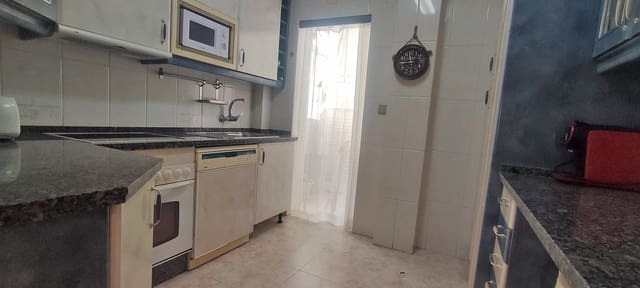 3 slaapkamer Appartement te koop in Fuengirola - € 295.000 (Ref: 10093949)
