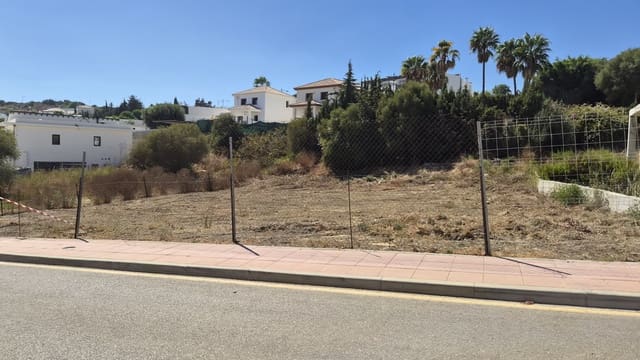 Tomt till salu i Estepona - 320 000 € (Ref: 10101279)