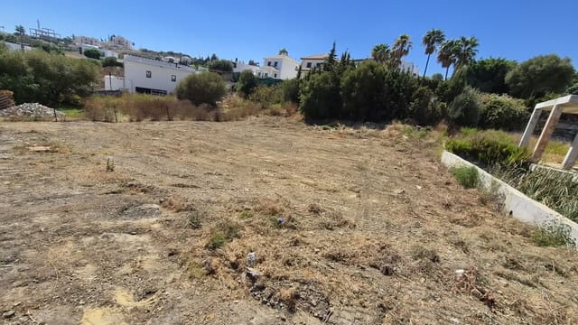 Tomt till salu i Estepona - 320 000 € (Ref: 10101279)