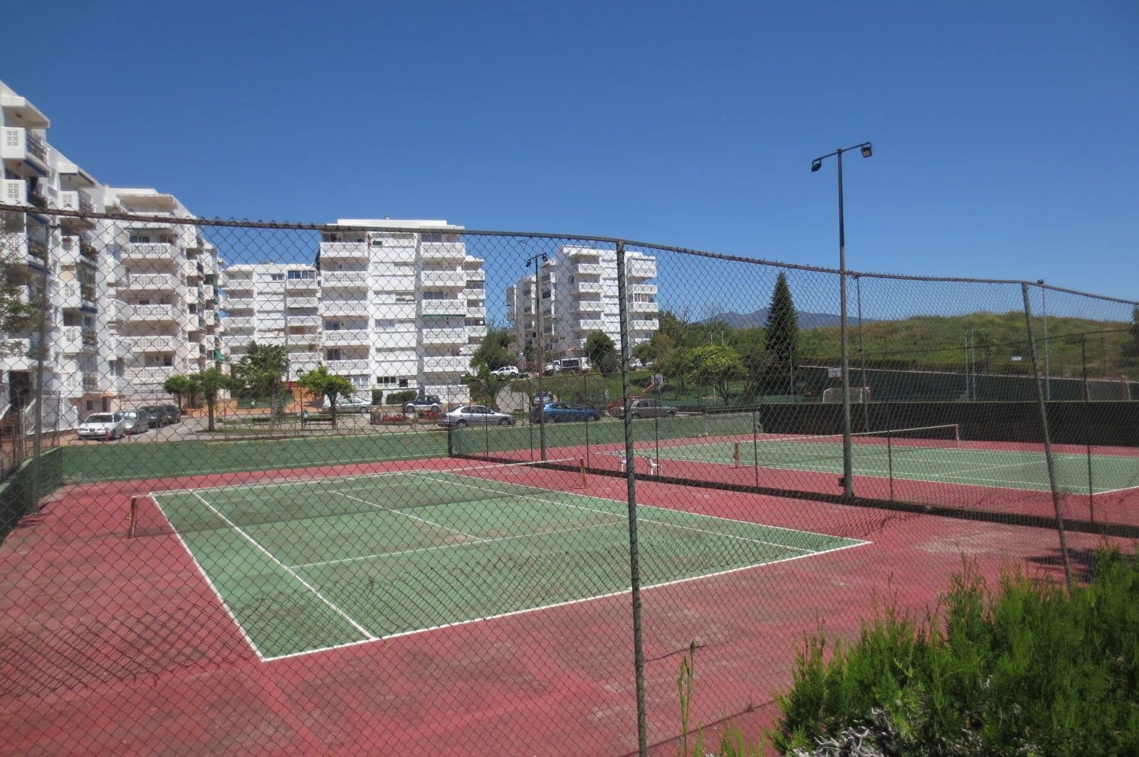 3 sypialnia Apartament na sprzedaż w Estepona z basenem - 293 000 € (Ref: 10135234)