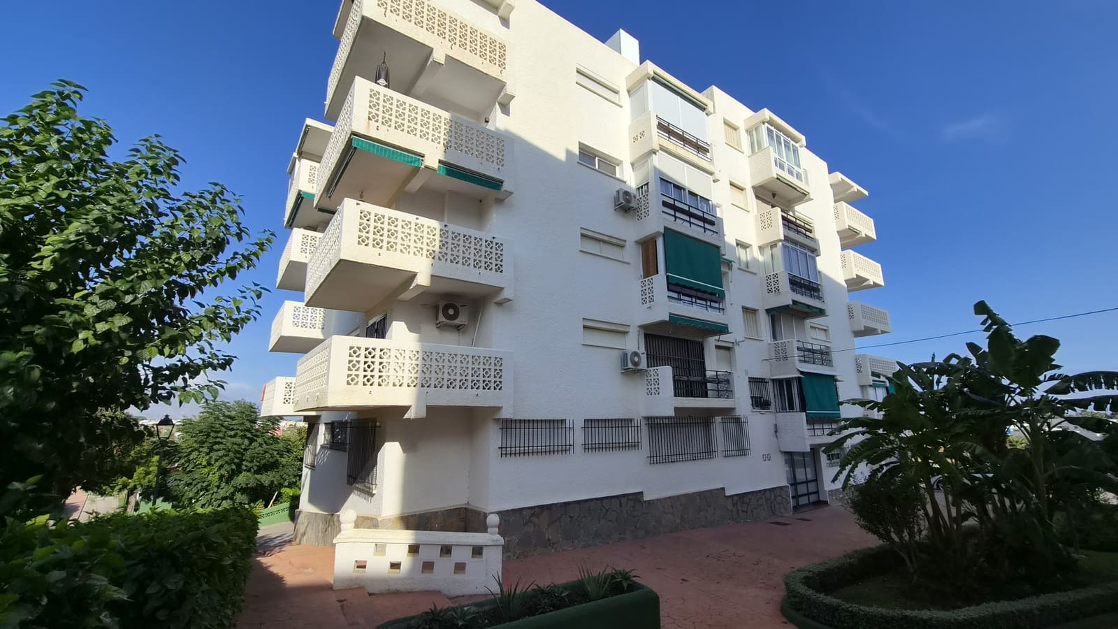 3 sypialnia Apartament na sprzedaż w Estepona z basenem - 293 000 € (Ref: 10135234)