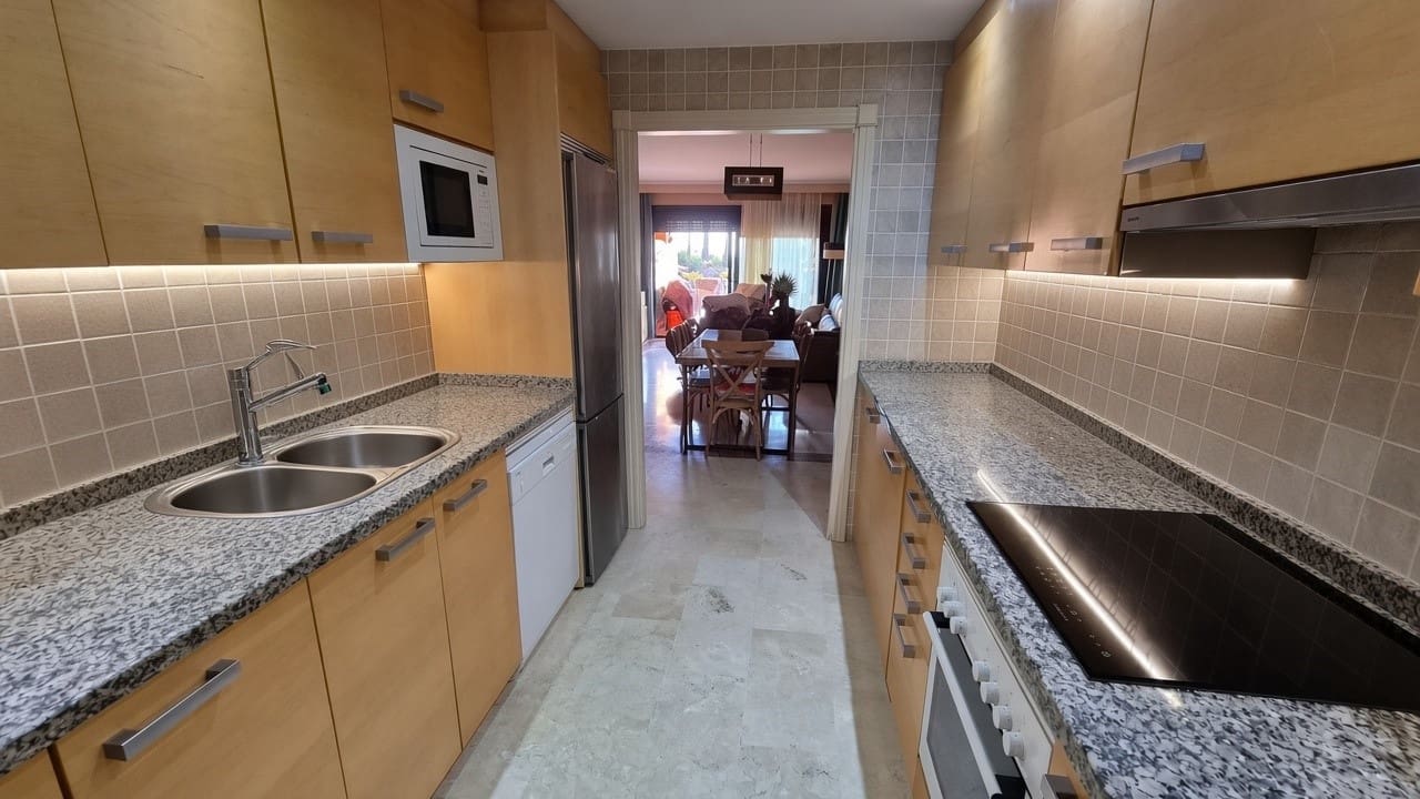 2 sypialnia Apartament na sprzedaż w Buenas Noches z basenem garażem - 349 900 € (Ref: 10141460)