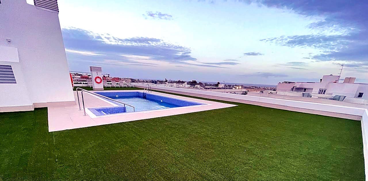 3 slaapkamer Appartement te koop in Marbella met zwembad garage - € 549.000 (Ref: 10158357)