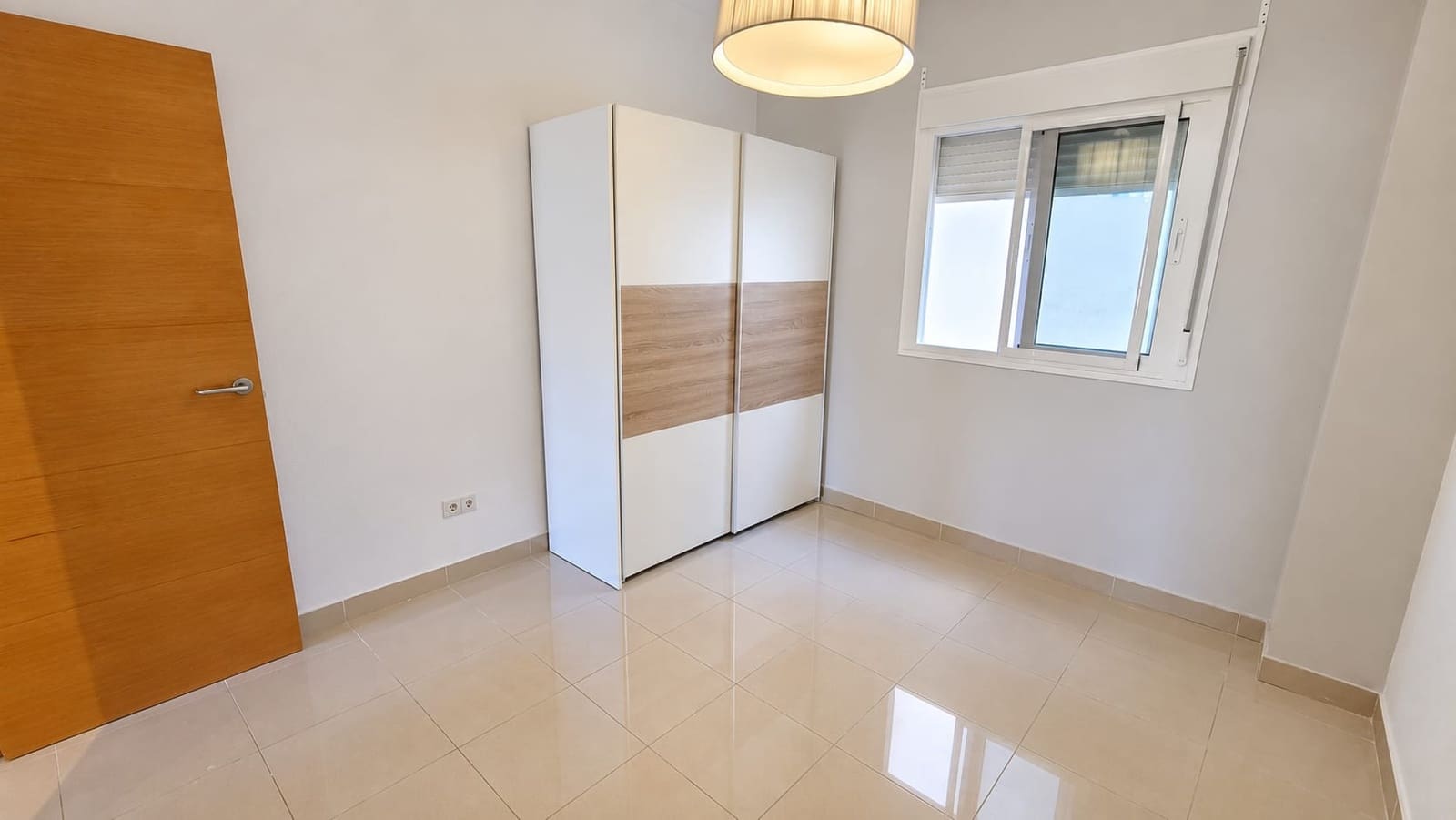 2 slaapkamer Appartement te koop in San Luis de Sabinillas met garage - € 260.000 (Ref: 10185314)