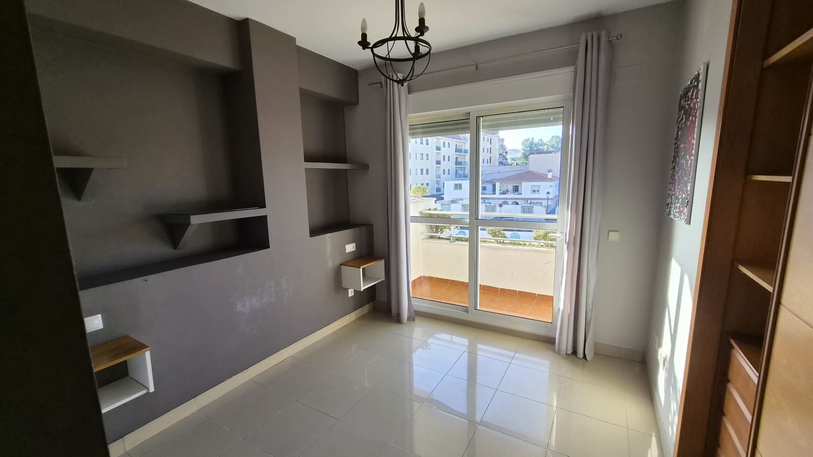 2 slaapkamer Appartement te koop in San Luis de Sabinillas met garage - € 260.000 (Ref: 10185314)