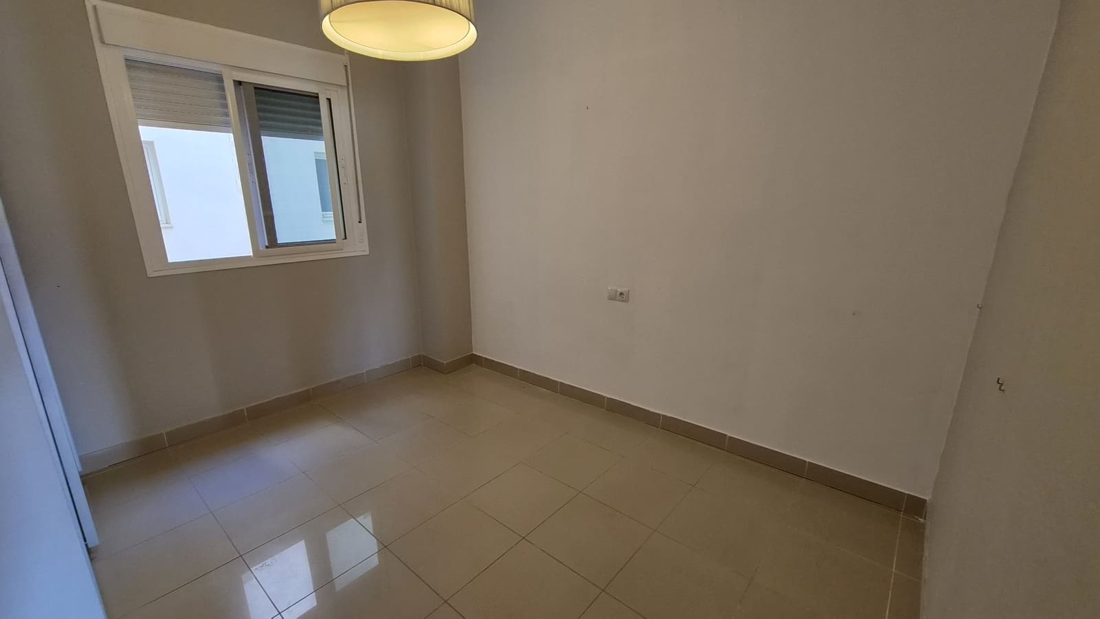2 slaapkamer Appartement te koop in San Luis de Sabinillas met garage - € 260.000 (Ref: 10185314)