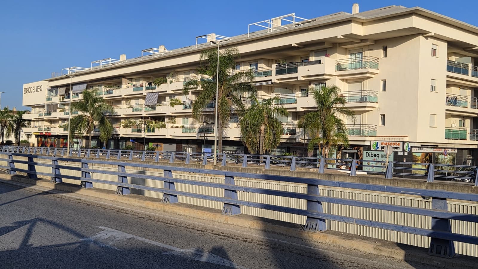 2 slaapkamer Appartement te koop in San Luis de Sabinillas met garage - € 260.000 (Ref: 10185314)