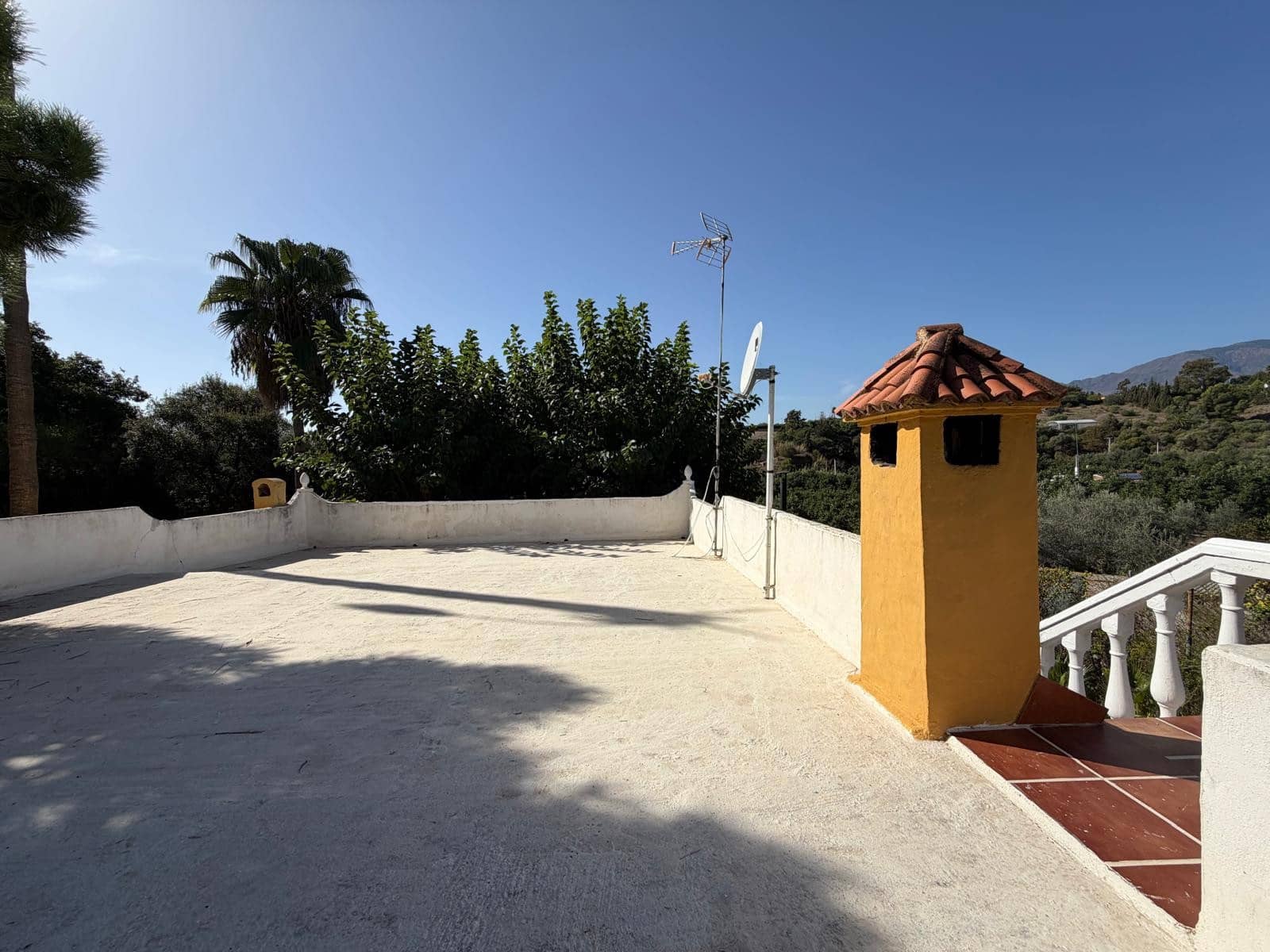 Finca/Casa Rural de 2 habitaciones en El Velerín en venta con piscina garaje - 477.000 € (Ref: 10186089)