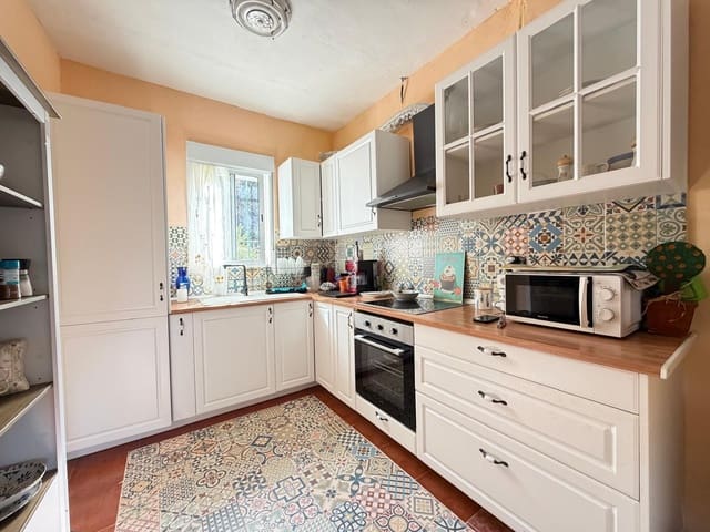 Finca/Casa Rural de 2 habitaciones en El Velerín, Estepona en venta con piscina garaje - 477.000 € (Ref: 10186089)