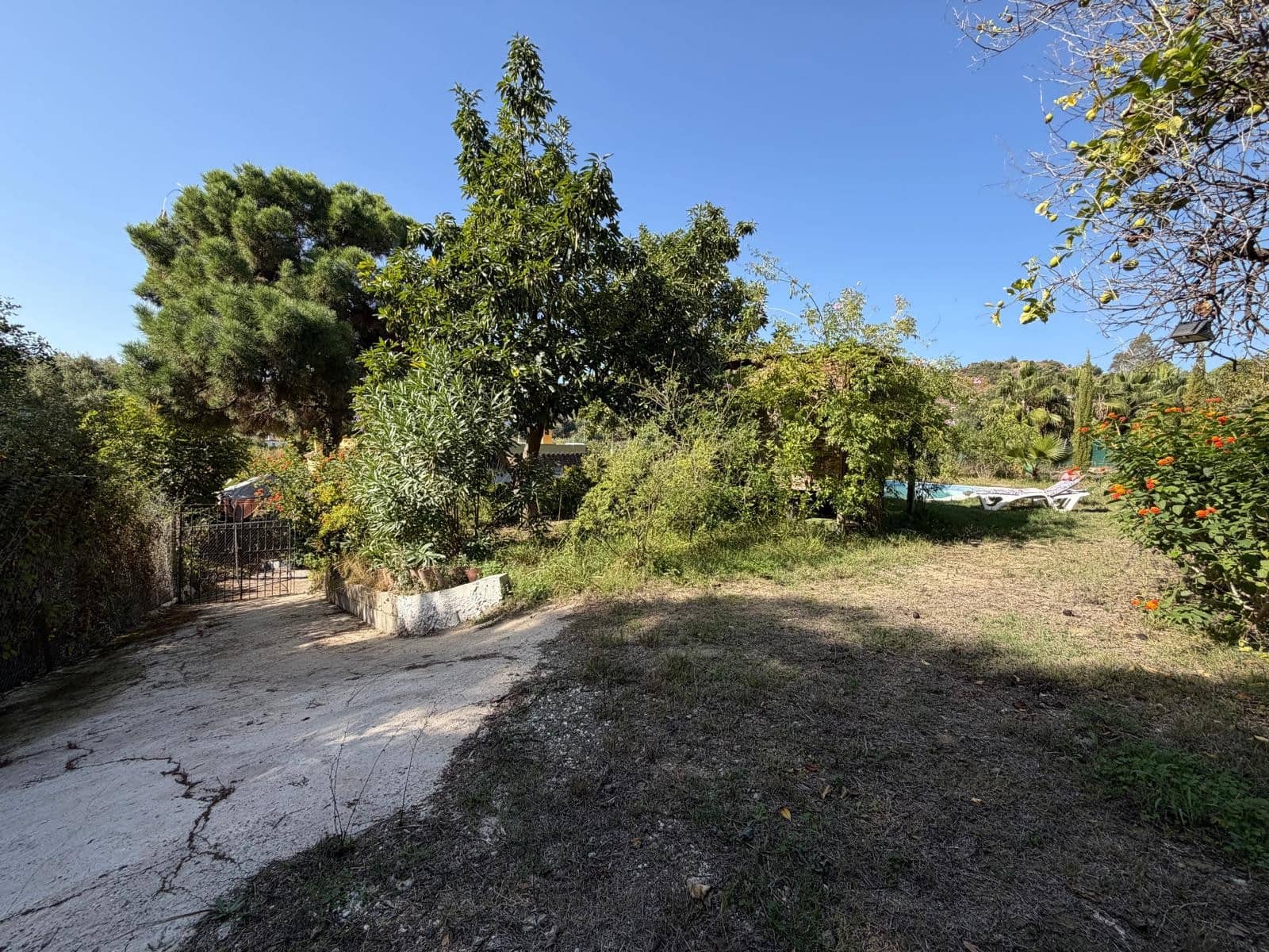 Finca/Casa Rural de 2 habitaciones en El Velerín en venta con piscina garaje - 477.000 € (Ref: 10186089)