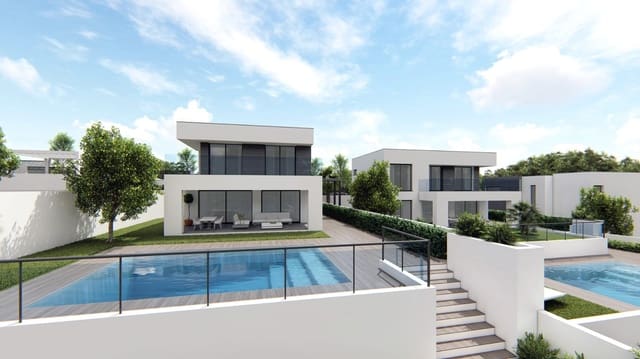 4 sypialnia Willa na sprzedaż w Manilva z basenem garażem - 780 000 € (Ref: 4212558)