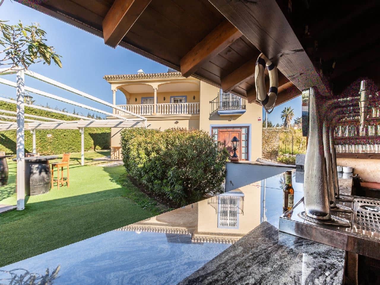 3 quarto Quinta/Casa Rural para venda em Estepona com piscina garagem - 954 450 € (Ref: 4859330)