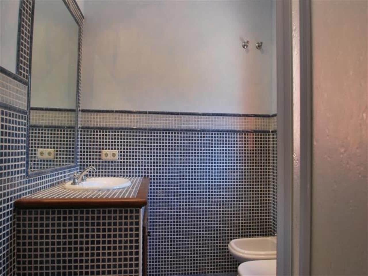 4 bedroom Villa for sale in Estepona with garage - € 2,500,000 (Ref: 6224121)