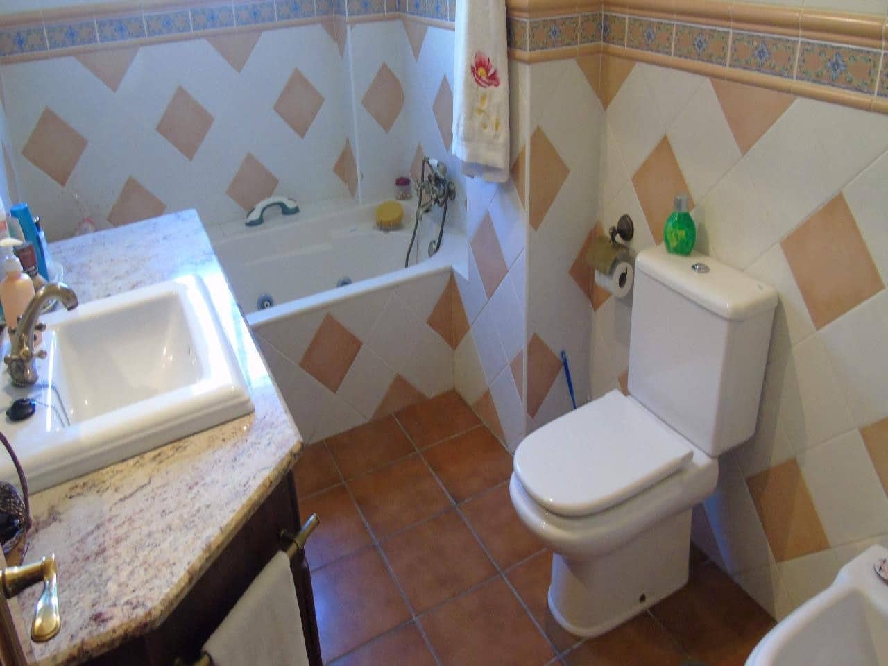 5 bedroom Townhouse for sale in Estepona with garage - € 925,000 (Ref: 6238137)