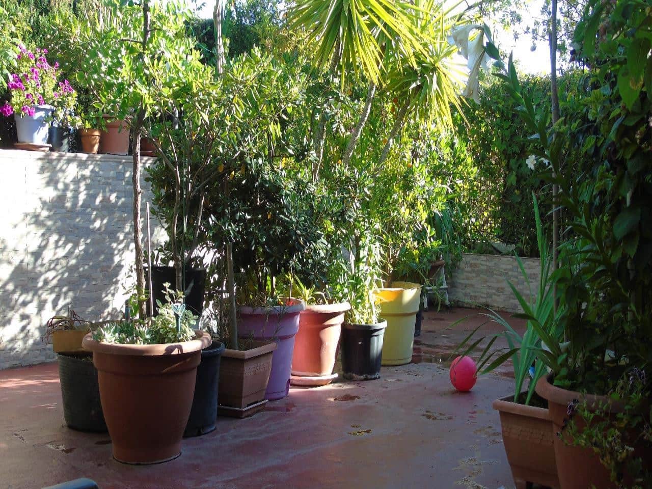 5 bedroom Townhouse for sale in Estepona with garage - € 925,000 (Ref: 6238137)