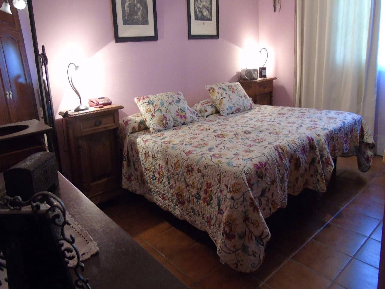 5 bedroom Townhouse for sale in Estepona with garage - € 925,000 (Ref: 6238137)