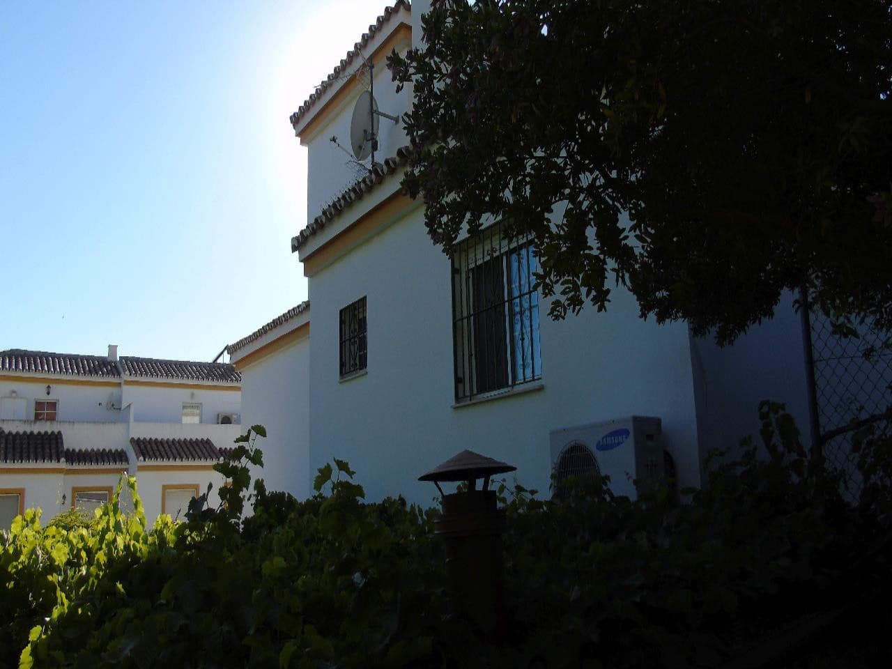 5 bedroom Townhouse for sale in Estepona with garage - € 925,000 (Ref: 6238137)