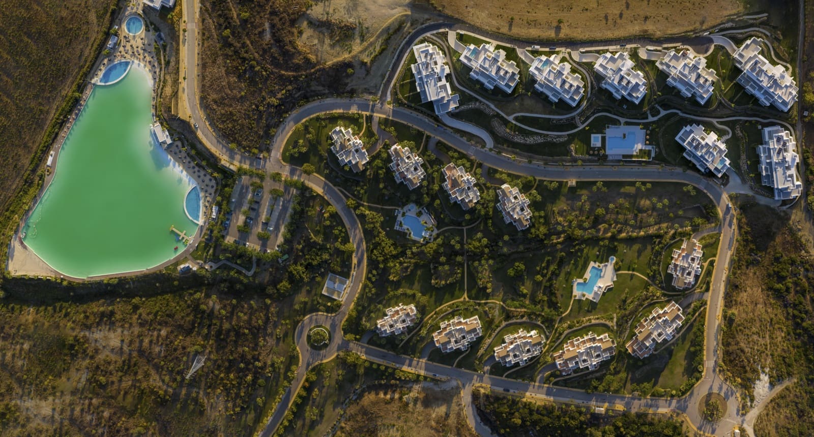 2 chambre Appartement à vendre à Estepona avec piscine garage - 395 000 € (Ref: 6306208)